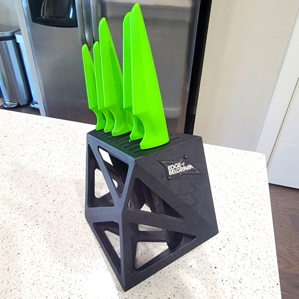 Edge of Belgravia Green ceramic knife set with knife block